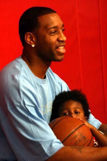 力和禁区内 力和禁区内